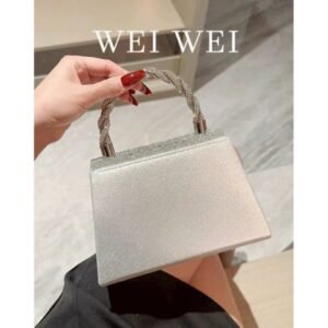 túi xách nữ cầm tay đẹp đính đá phối đầm tiệc sang trọng